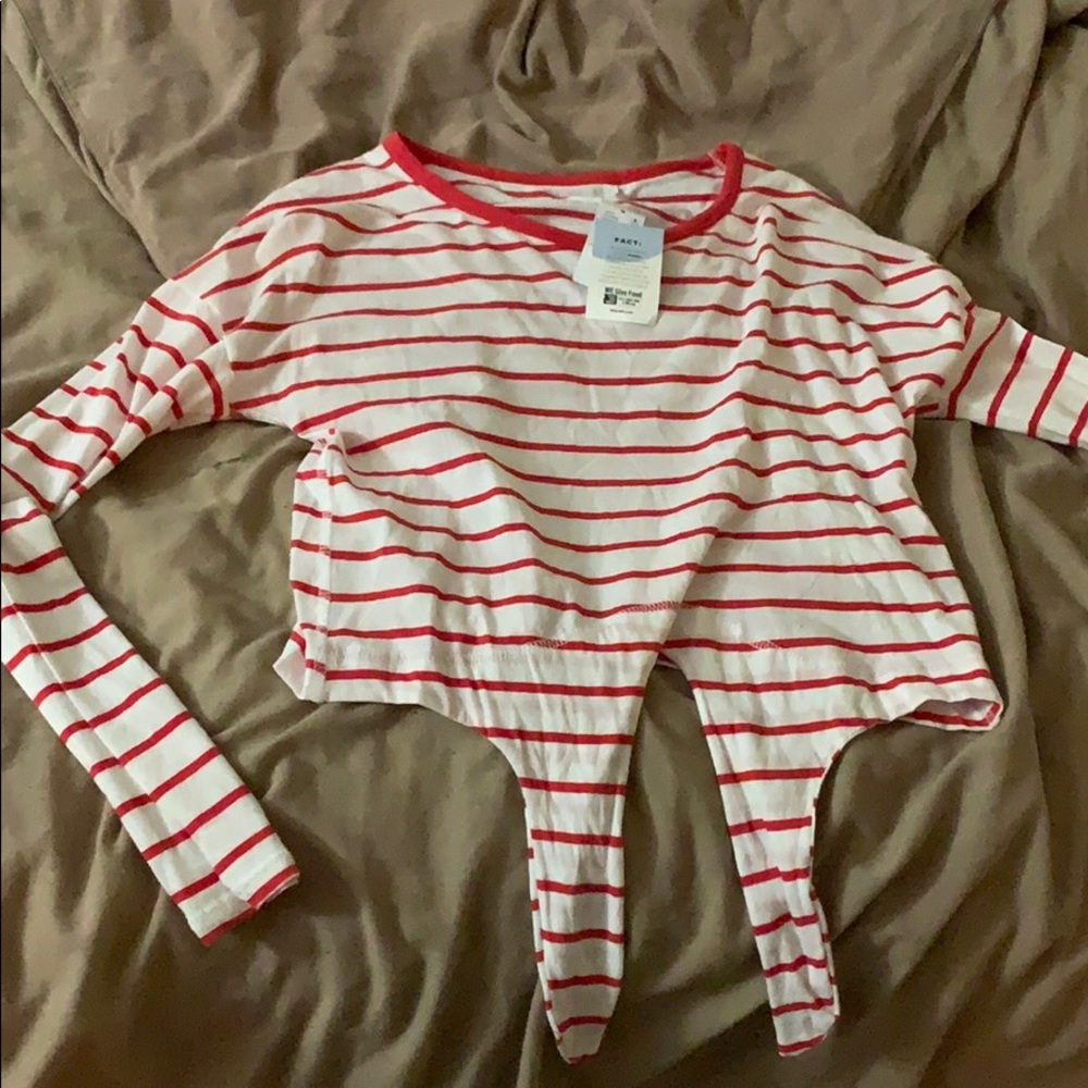 Tie up crop top size small pac sun womans